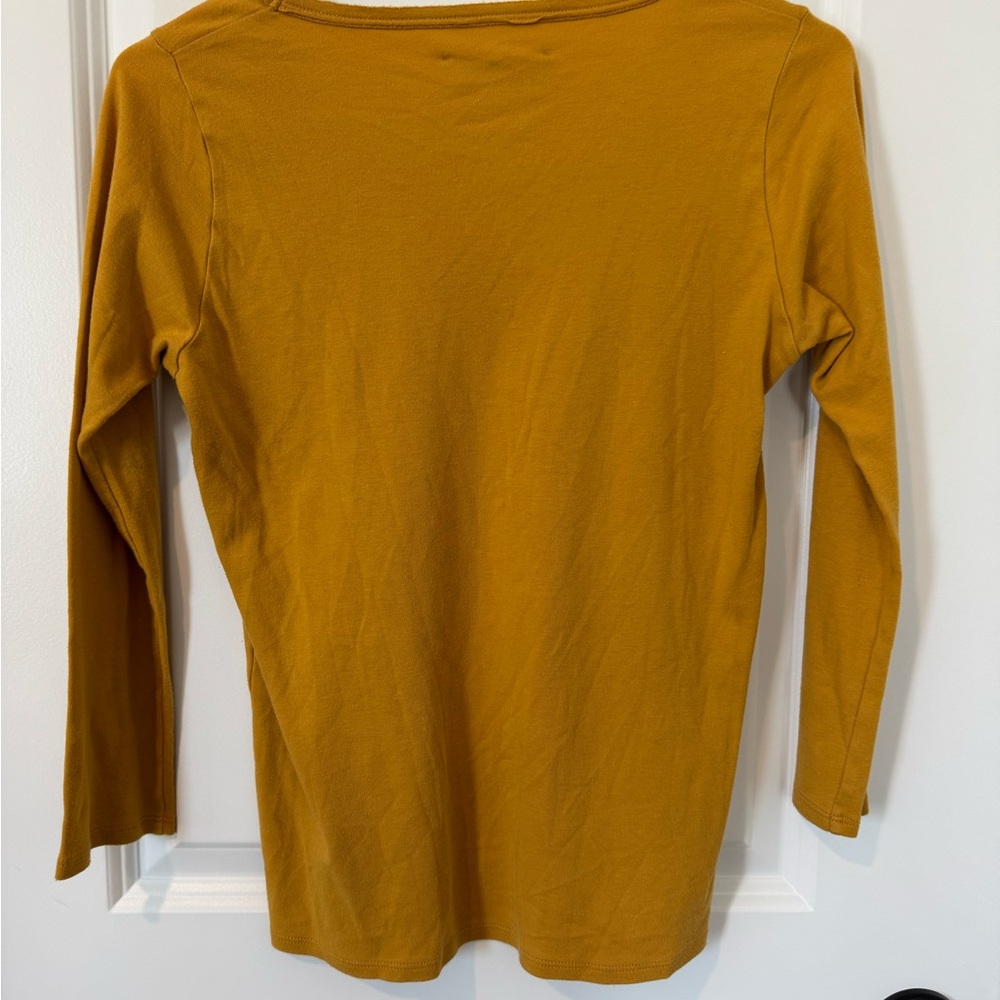 Beyond Threads Mustard Yellow Top - Picture 3 of 3